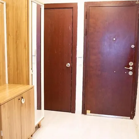 Stylish And Flat In Sisli 2 Bedroom 1 Livingroom איסטמבול